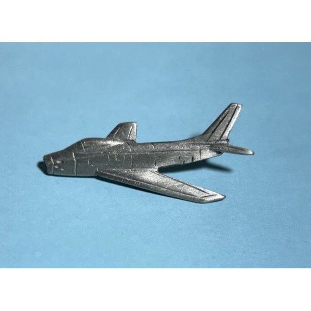 US NAVY MARINE CORPS FJ-4 FURY PEWTER Collector’s Pin Signed